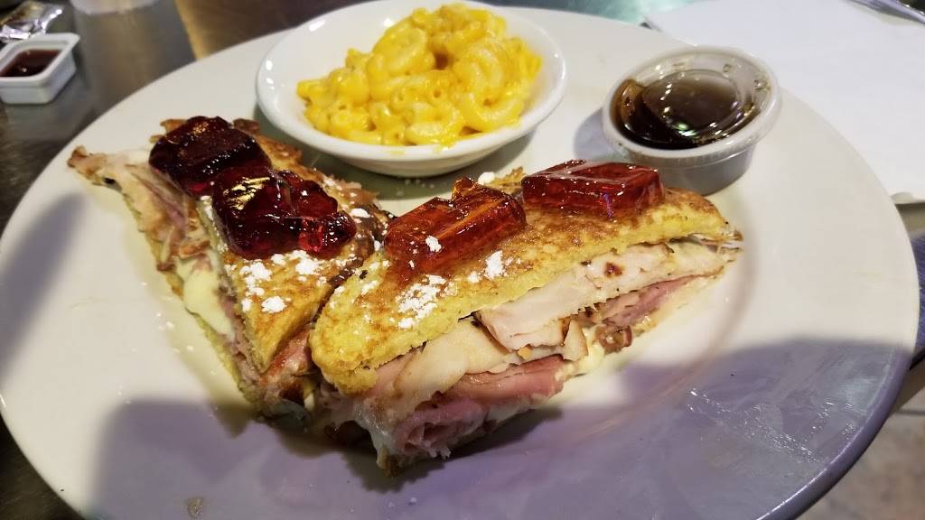 Cafe 360 | restaurant | 1582 Bardstown Rd, Louisville, KY 40205, USA | 5024738694 OR +1 502-473-8694