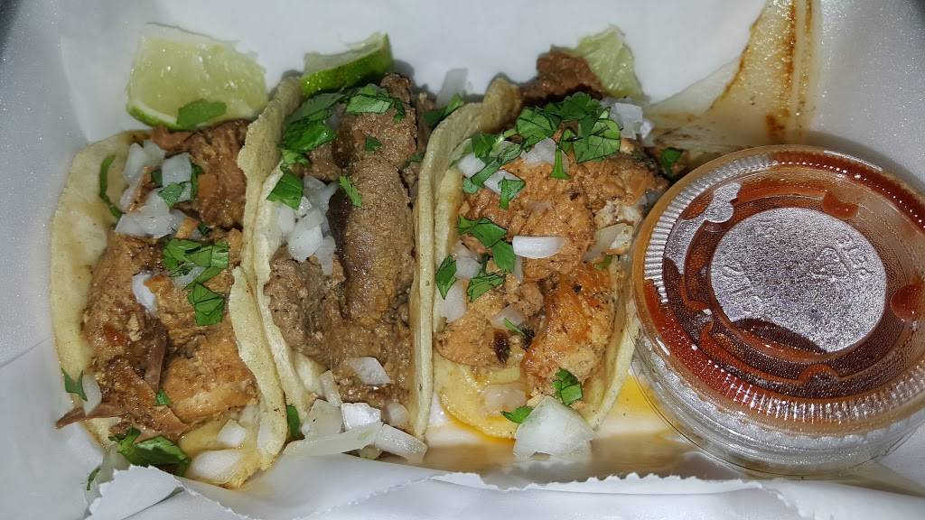 Los Primos Tacos & Grill | restaurant | 5635 Memorial Hwy, Tampa, FL 33615, USA | 8135756600 OR +1 813-575-6600