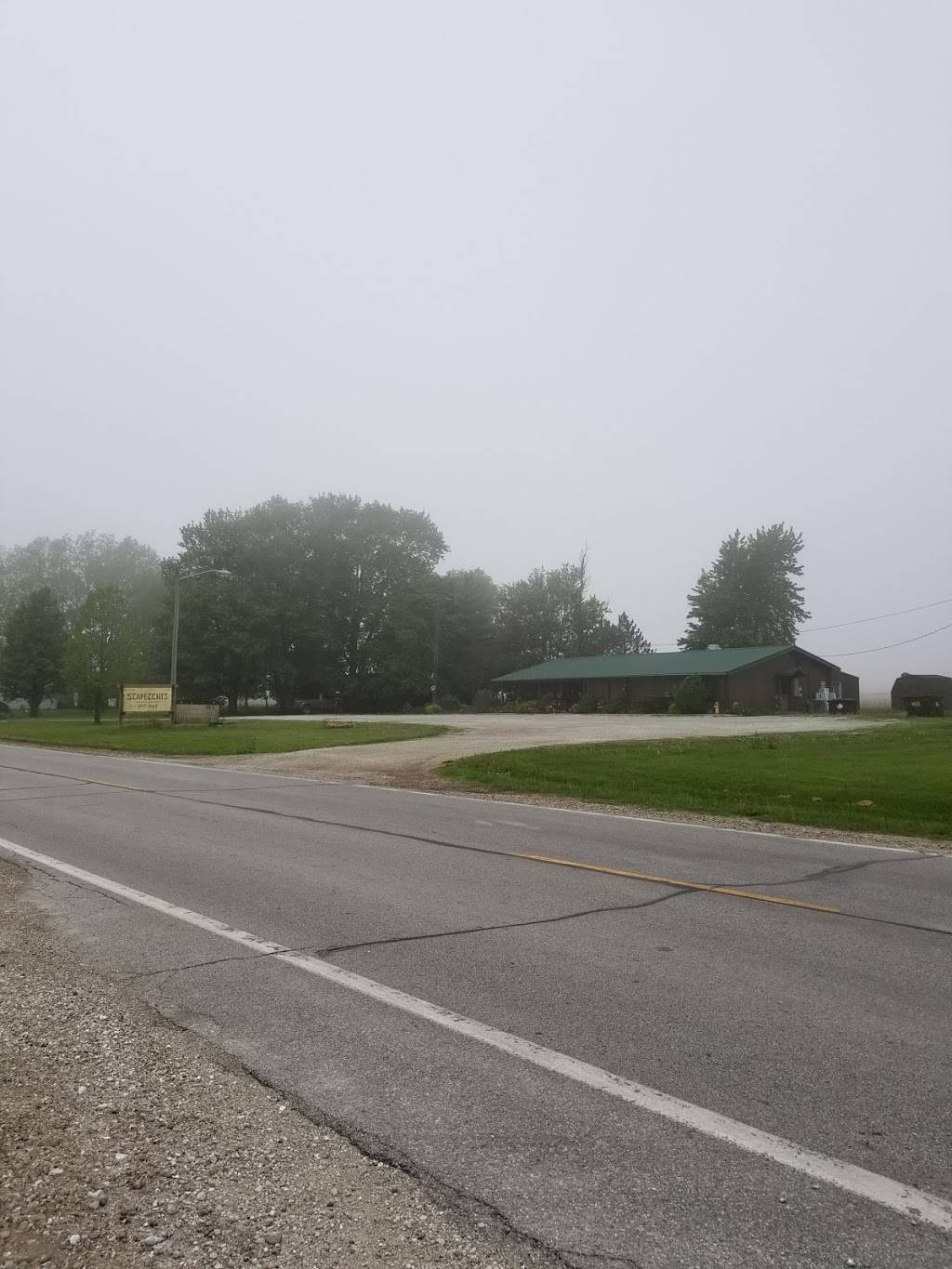 Scapecchis Supper Club | restaurant | 22338 IL-116, Farmington, IL 61531, USA | 3092451663 OR +1 309-245-1663