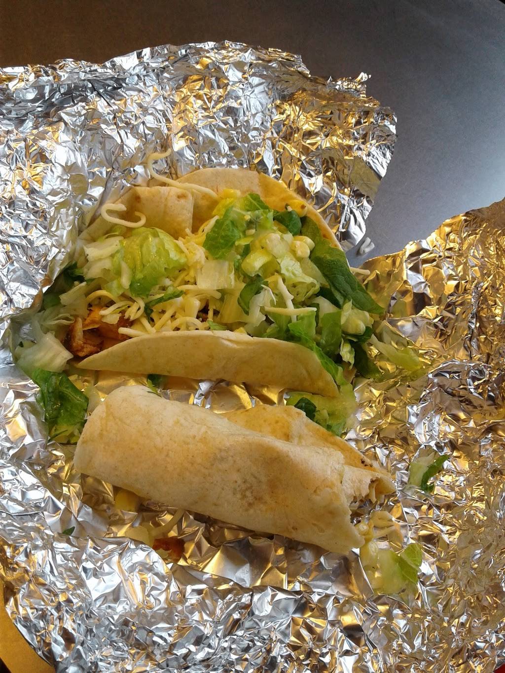 Chipotle Mexican Grill | restaurant | 3125 Fairlane Drive, Allen Park, MI 48101, USA | 3139821569 OR +1 313-982-1569