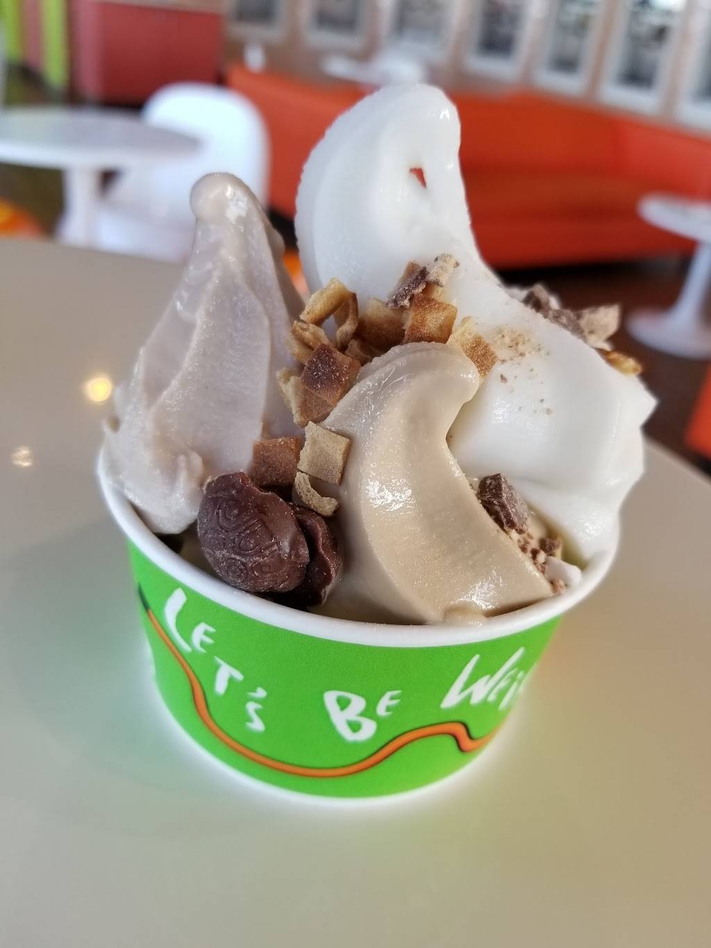 Orange Leaf Frozen Yogurt | restaurant | 7565 E US Hwy 36, Avon, IN 46123, USA | 3172725323 OR +1 317-272-5323