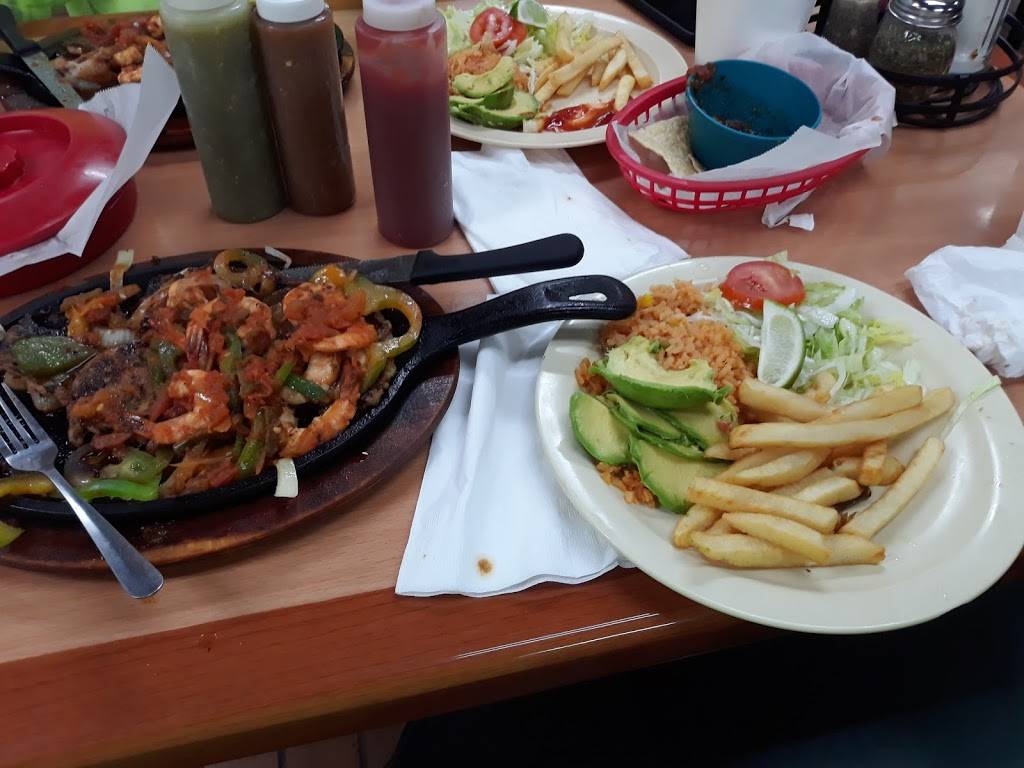 Mi Guadalajara Mexican Restaurant | restaurant | 1151 Culebra Rd, San Antonio, TX 78201, USA | 2107372711 OR +1 210-737-2711