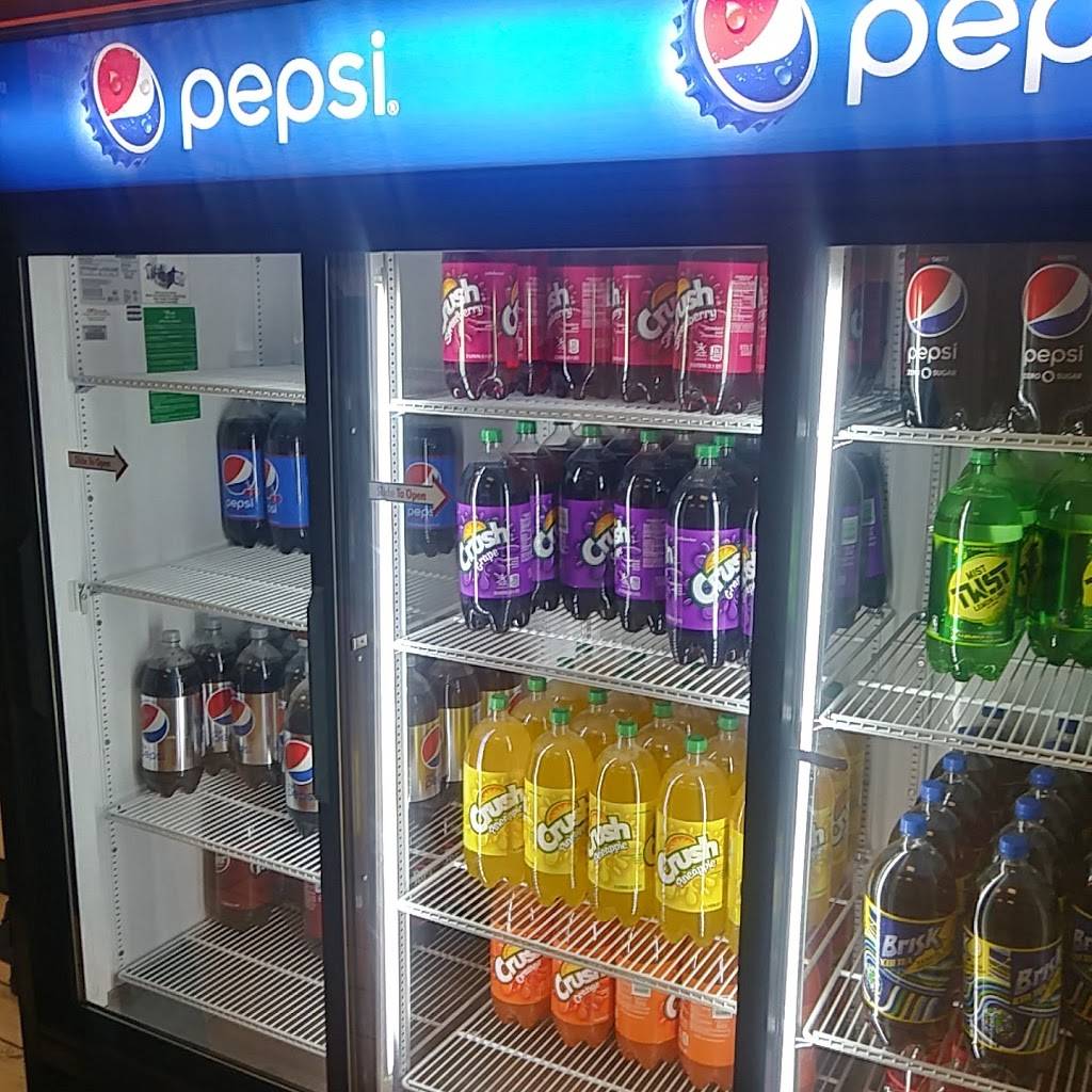 Little Caesars Pizza | meal takeaway | 1060 Fresno St, Fresno, CA 93706, USA | 5592332000 OR +1 559-233-2000