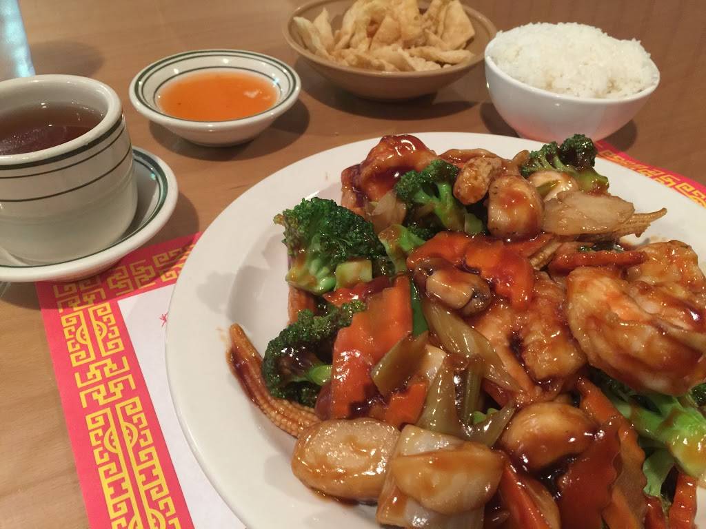 China Palace Restaurant | restaurant | 259 Penrose Pl, Carlisle, PA 17013, USA | 7172497477 OR +1 717-249-7477