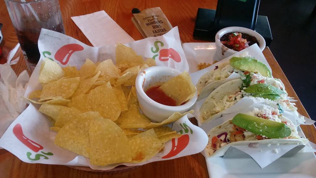 Chilis Grill & Bar | meal takeaway | 15252 Summit Ave, Fontana, CA 92336, USA | 9096467779 OR +1 909-646-7779