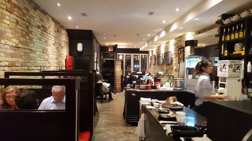 Kibo Sushi | restaurant | 701 St Clair Ave W, Toronto, ON M6C 1B2, Canada | 4166518302 OR +1 416-651-8302