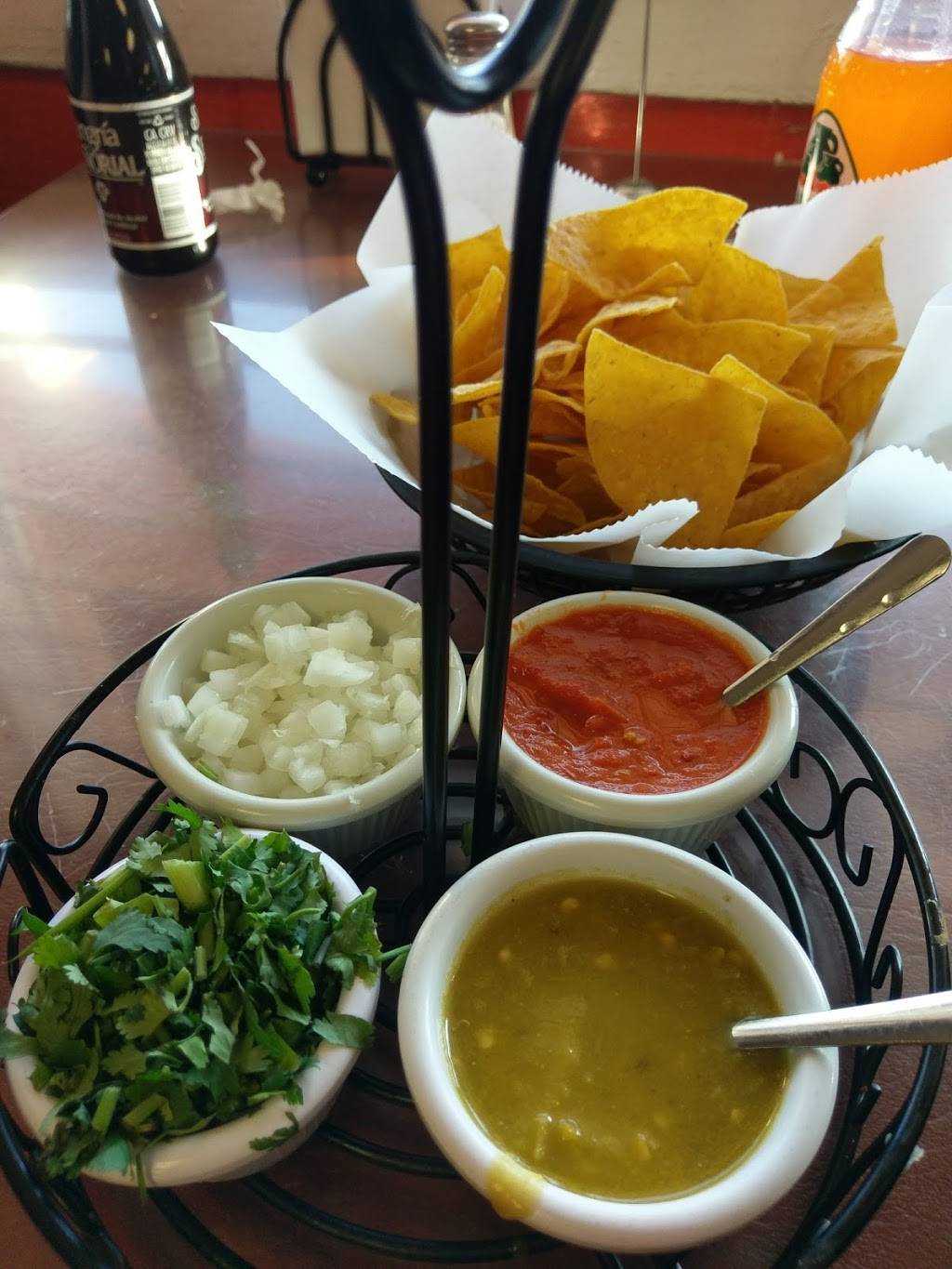 Taqueria San Luis | restaurant | 1200 NW 28th St, Fort Worth, TX 76164, USA | 8176244220 OR +1 817-624-4220