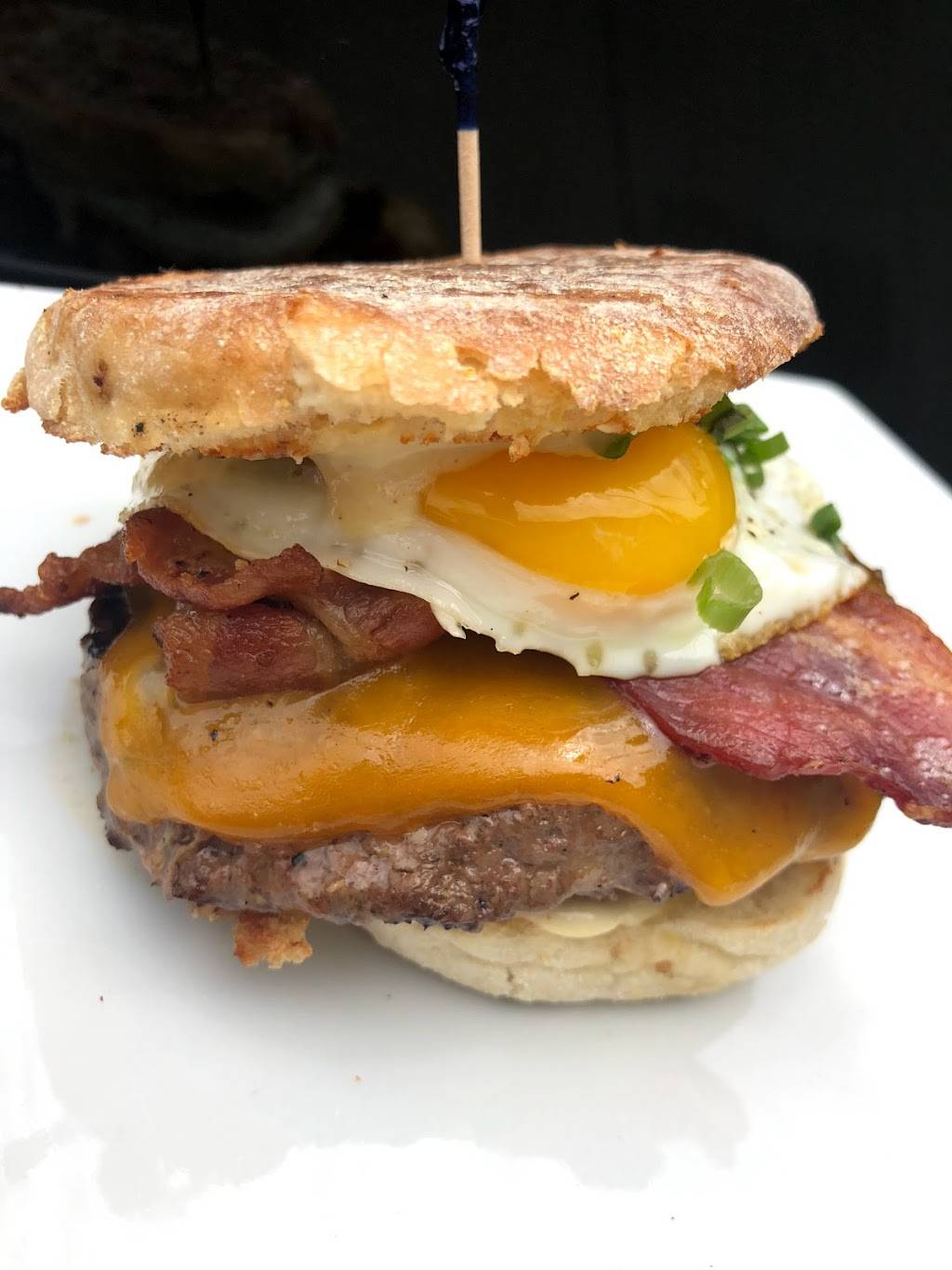 Kelly’s Korner Tavern | restaurant | 907 E Yorba Linda Blvd, Placentia, CA 92870, USA | 7149619396 OR +1 714-961-9396