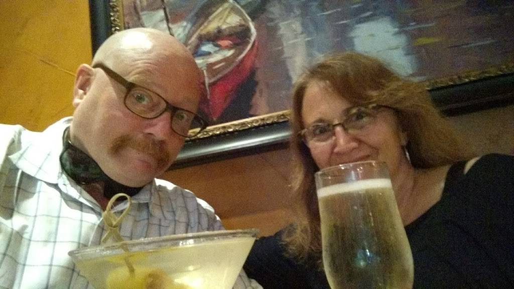 Il Villagio Trattoria Italiana | restaurant | 366 Hempstead Ave, Malverne, NY 11565, USA | 5167926336 OR +1 516-792-6336