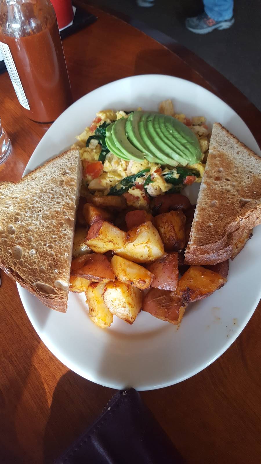 1400 Bar & Grill & Pizza | meal takeaway | 1400 Webster St, Alameda, CA 94501, USA | 5102639651 OR +1 510-263-9651