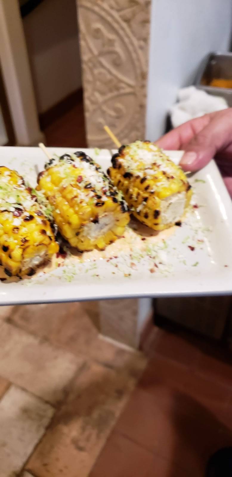 Yos On Hartz | restaurant | 531 Hartz Ave, Danville, CA 94526, USA | 9258555580 OR +1 925-855-5580