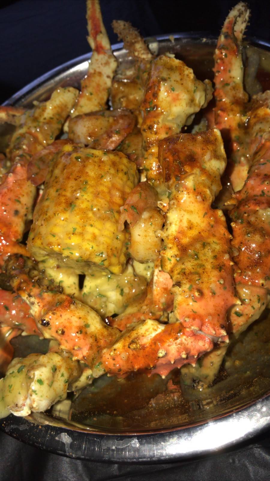 House of Krustaceans | restaurant | 109 Fairfield Ave, Upper Darby, PA 19082, USA | 2158277870 OR +1 215-827-7870