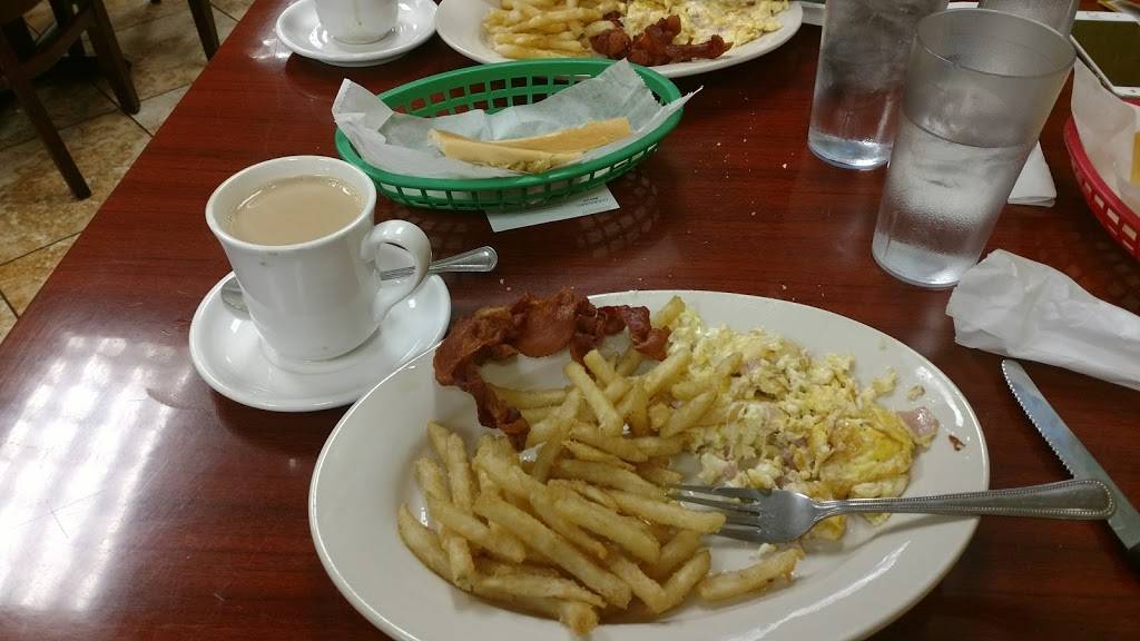 Chois Kitchen | restaurant | 10505 NW 112th Ave, Medley, FL 33178, USA | 3058881288 OR +1 305-888-1288