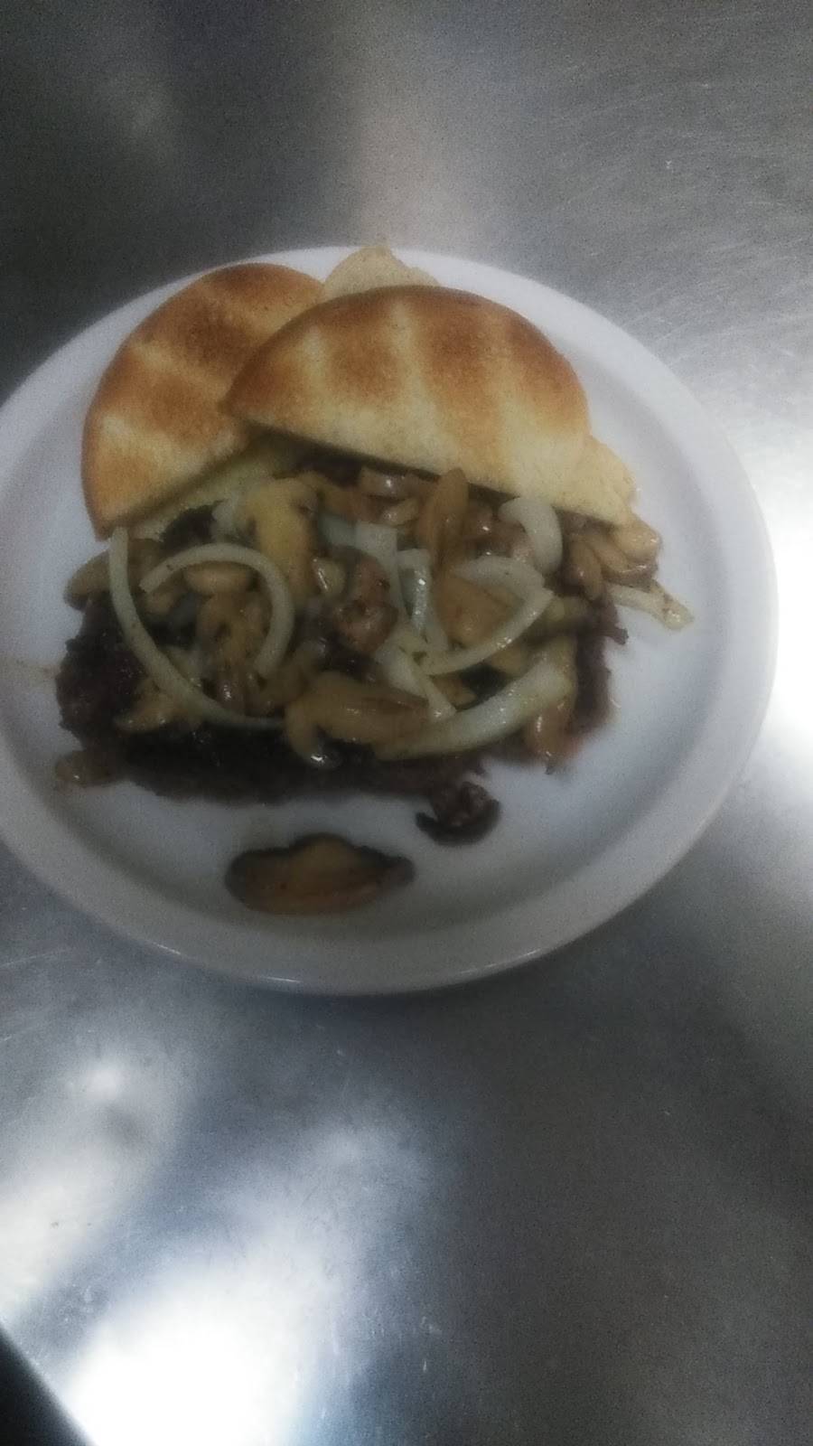 Long Siding Bar & Grill | restaurant | 10038 55th St, Princeton, MN 55371, USA | 7633893901 OR +1 763-389-3901