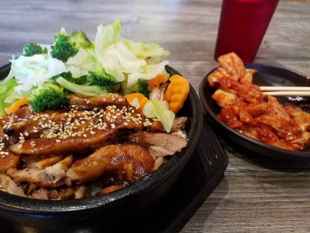 Chow-Ya | restaurant | 713 E Ocean Ave, Lompoc, CA 93436, USA | 8057417895 OR +1 805-741-7895