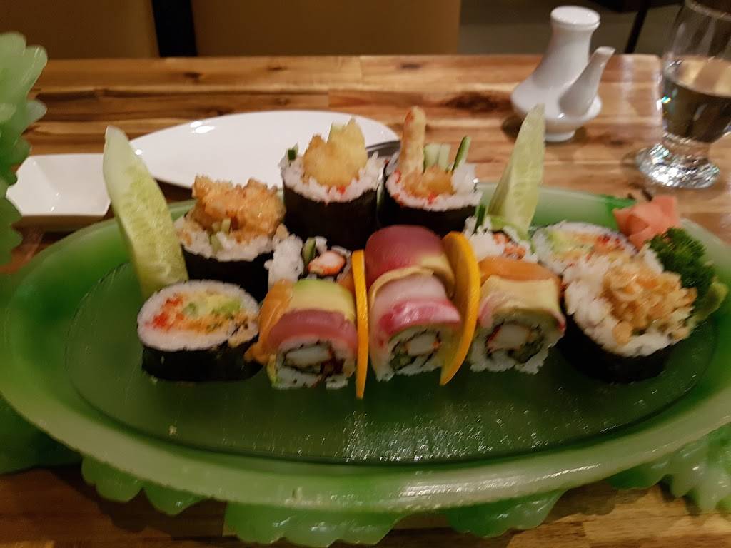 LongJ Sushi | restaurant | 1091 Boulevard des Laurentides, Laval, QC H7G 2W2, Canada | 4506688878 OR +1 450-668-8878