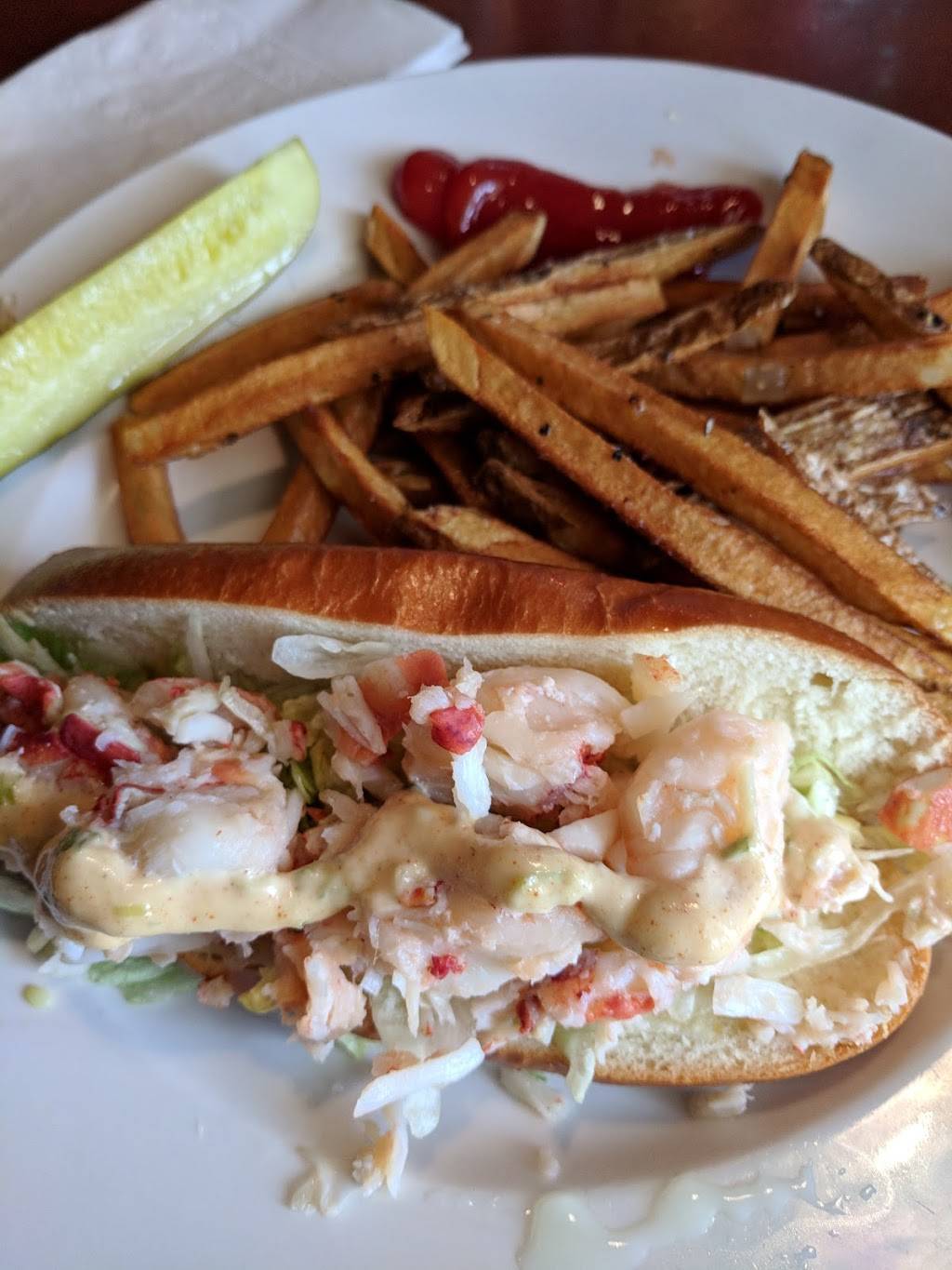 Raintree Bar and Grill | restaurant | 2970 Colvin Blvd, Tonawanda, NY 14150, USA | 7166953504 OR +1 716-695-3504