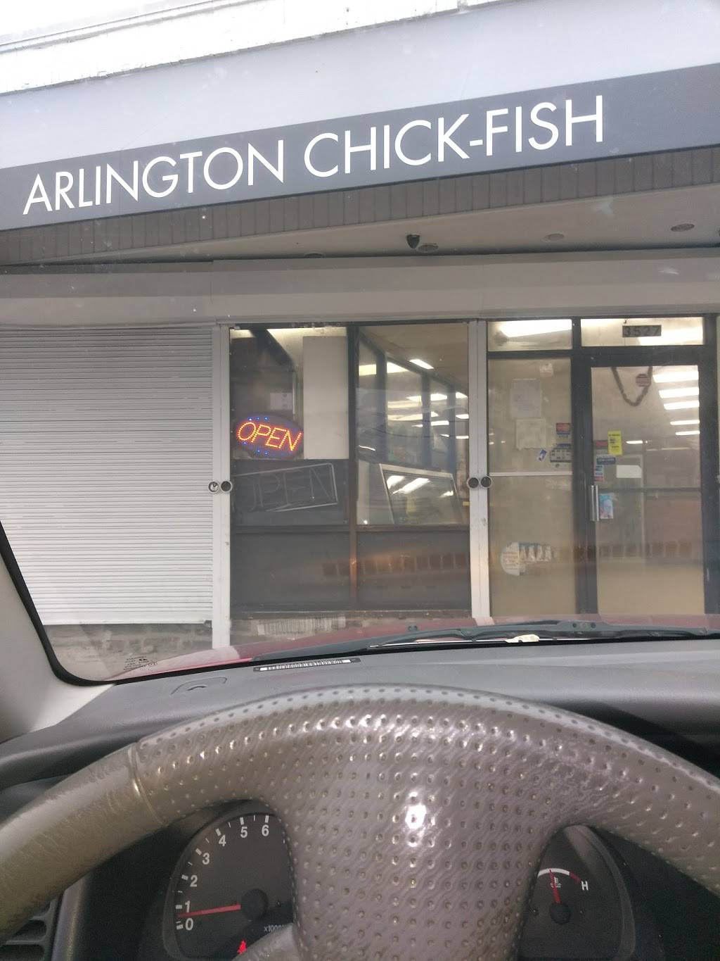 Arlington Chicken & Fish | restaurant | 3527 Dolfield Ave, Baltimore, MD 21215, USA | 4105423474 OR +1 410-542-3474