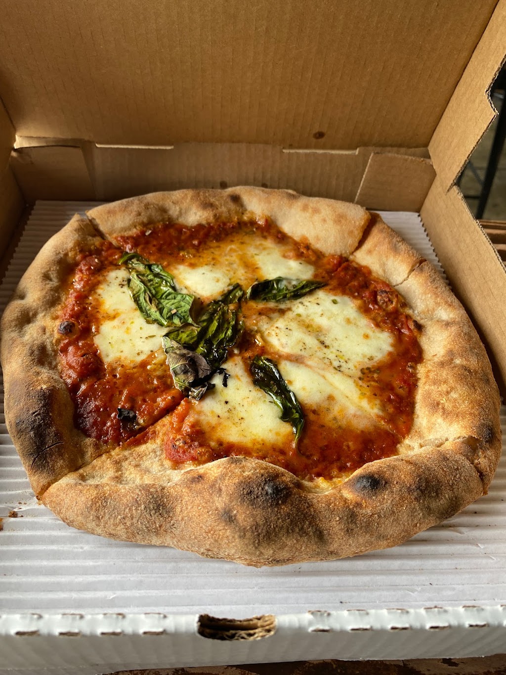 Kuro Artisanal Pizza | restaurant | 2930 Bristol St, Costa Mesa, CA 92626, USA | 7147140909 OR +1 714-714-0909