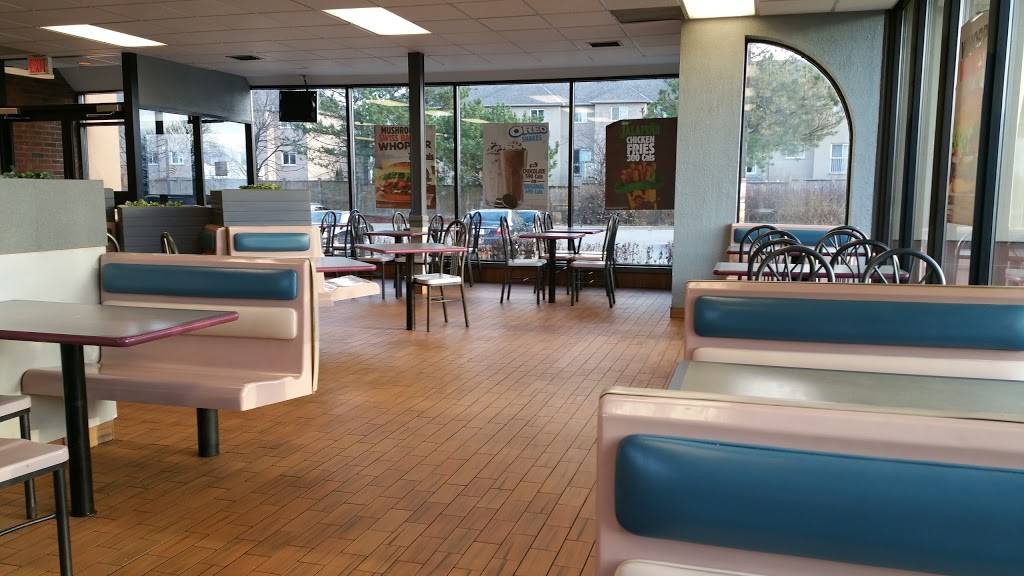 Burger King | restaurant | 5645 Hurontario St, Mississauga, ON L4Z 1S7, Canada | 9058905780 OR +1 905-890-5780