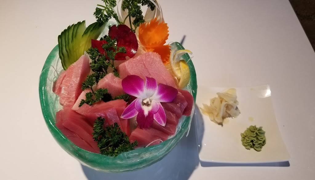 Bento Revolving Sushi | restaurant | 8909 Madison Ave, Fair Oaks, CA 95628, USA | 9169037160 OR +1 916-903-7160