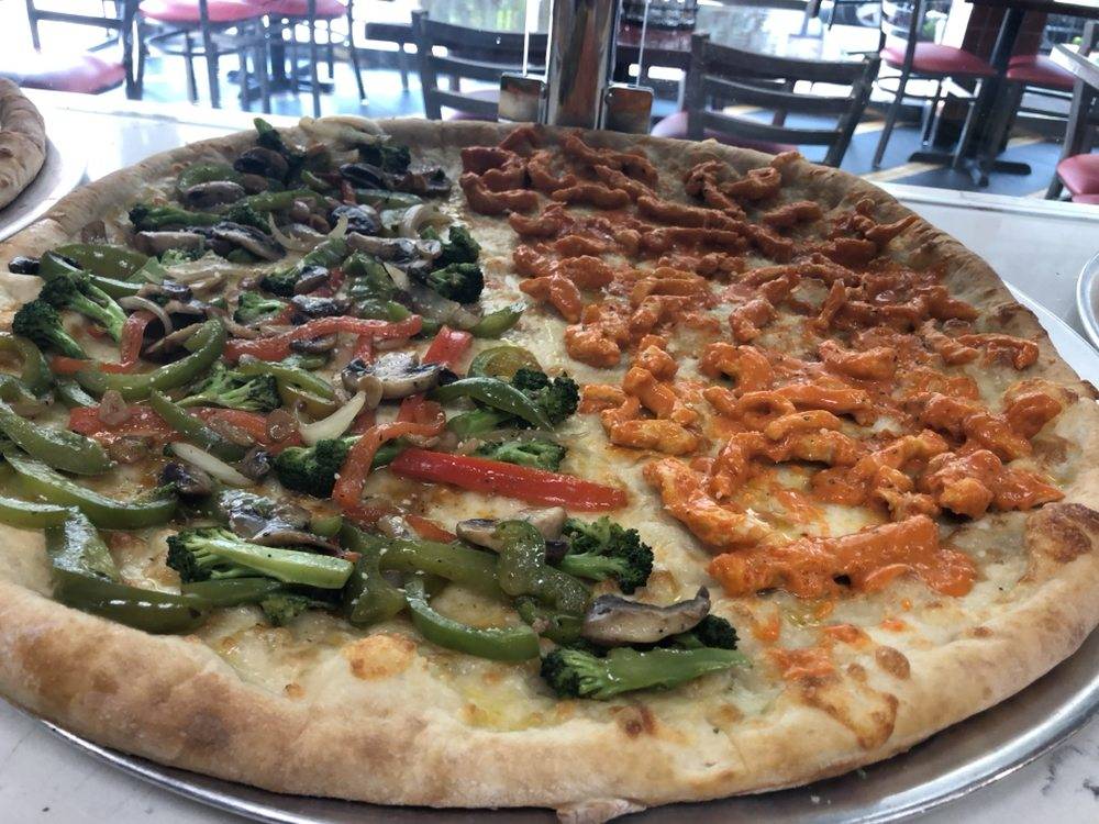 Marios Pizza And Homemade Cuisine | restaurant | 699 E 187th St, The Bronx, NY 10458, USA | 7182952600 OR +1 718-295-2600