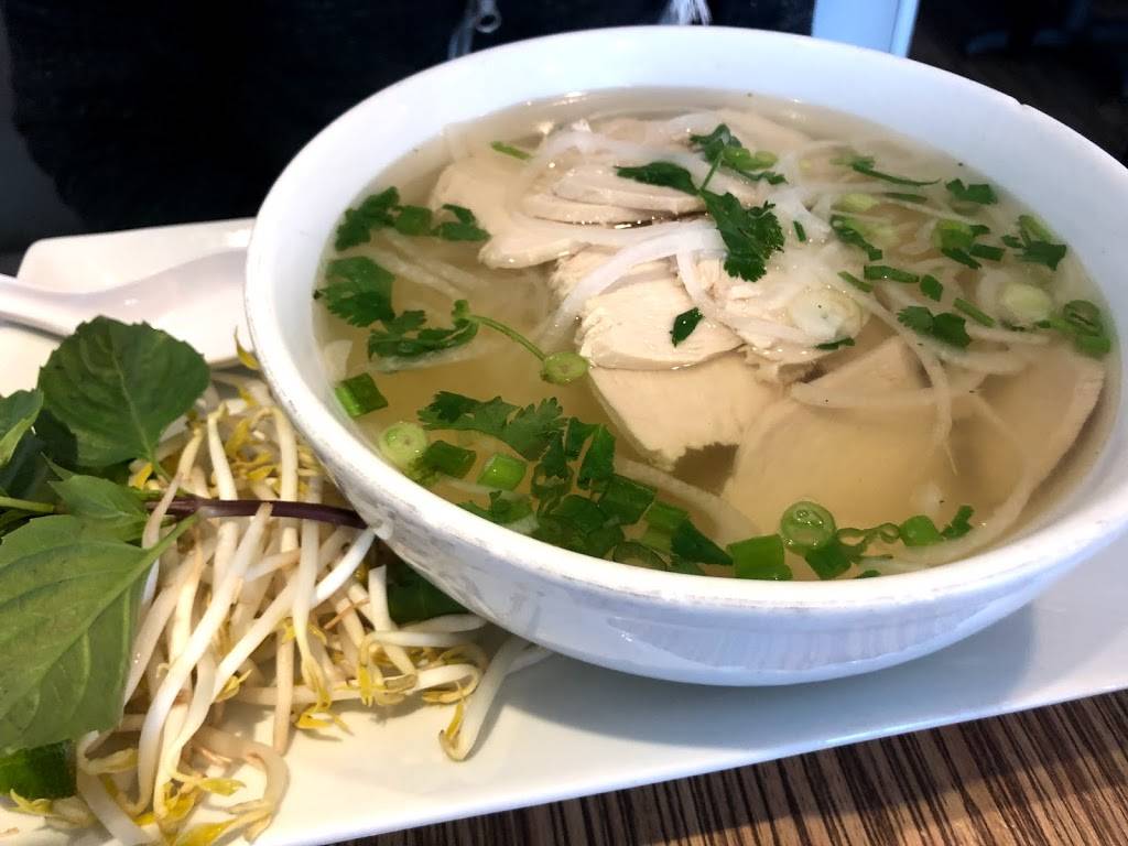 Basilic Vietnamese Grill | restaurant | 6592 W Atlantic Ave, Delray Beach, FL 33446, USA | 5612702951 OR +1 561-270-2951