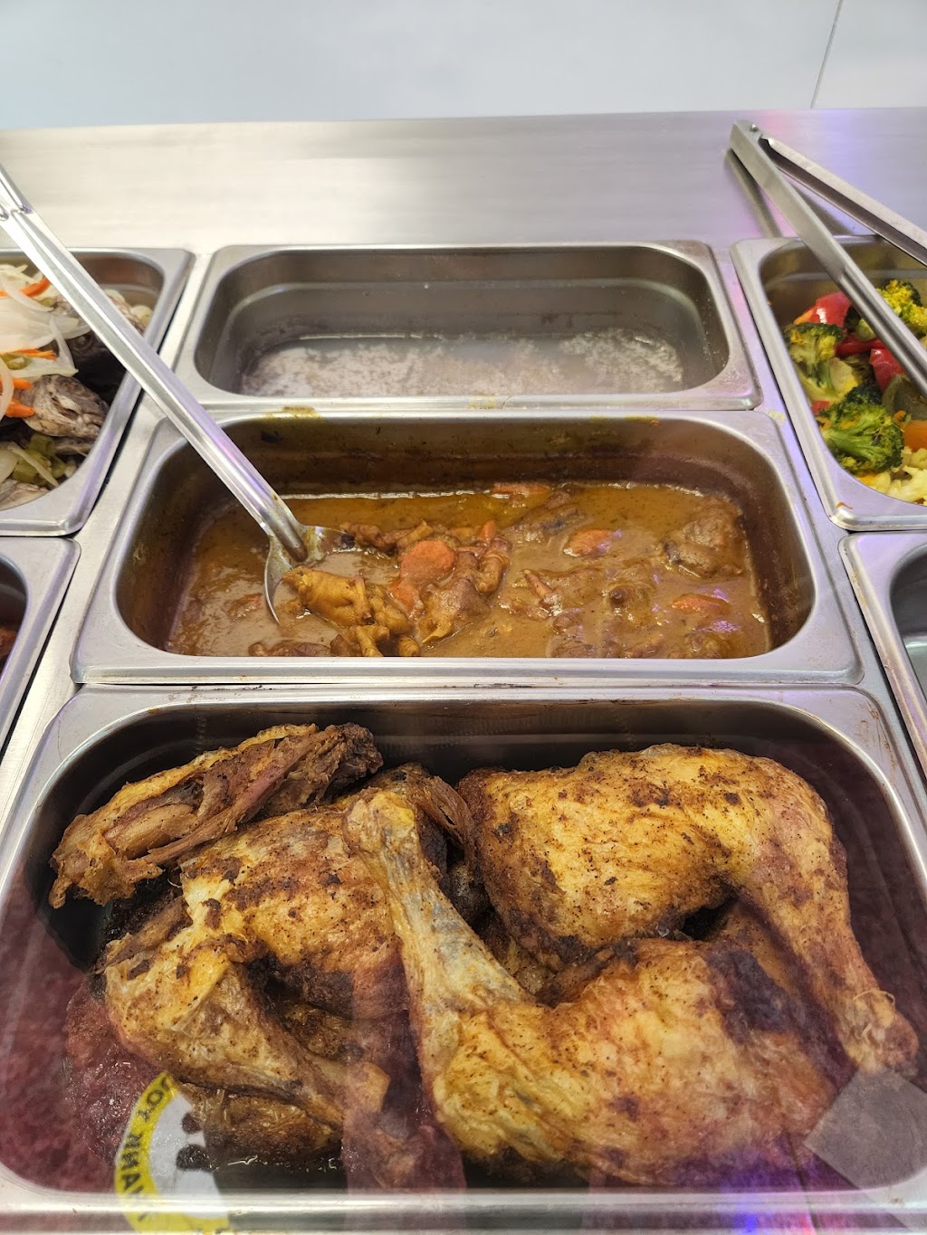 Win Win Flavor Pot | restaurant | 92-11 Guy R Brewer Blvd, Queens, NY 11432, USA | 7182628584 OR +1 718-262-8584