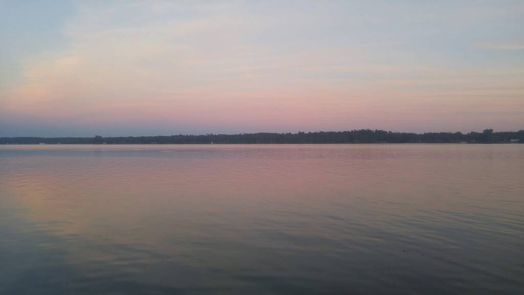 Cubbys | restaurant | 24 Ferry Ln, Deseronto, ON K0K 1X0, Canada | 6137433797 OR +1 613-743-3797