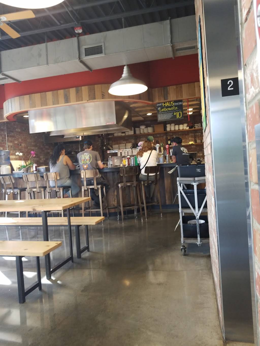 Tap Haus | restaurant | 4 S Tunnel Rd Ste 100, Asheville, NC 28805, USA | 8282399604 OR +1 828-239-9604