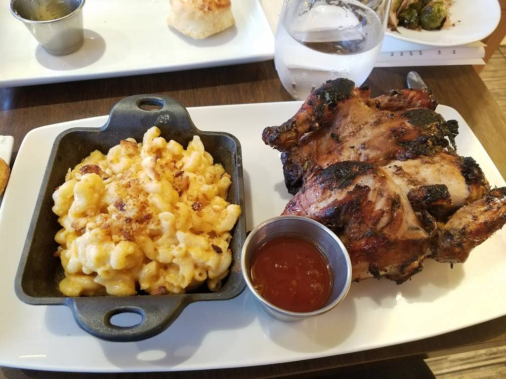 Magnolias on King | restaurant | 703 King St, Alexandria, VA 22314, USA | 7038389090 OR +1 703-838-9090