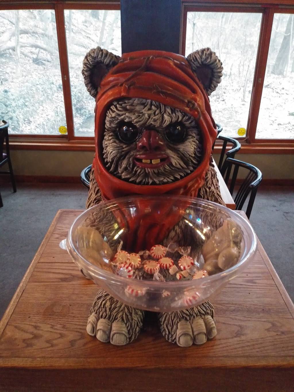 Noisy Oyster Pub | restaurant | 1375 N Portage Path, Akron, OH 44313, USA | 3308647500 OR +1 330-864-7500