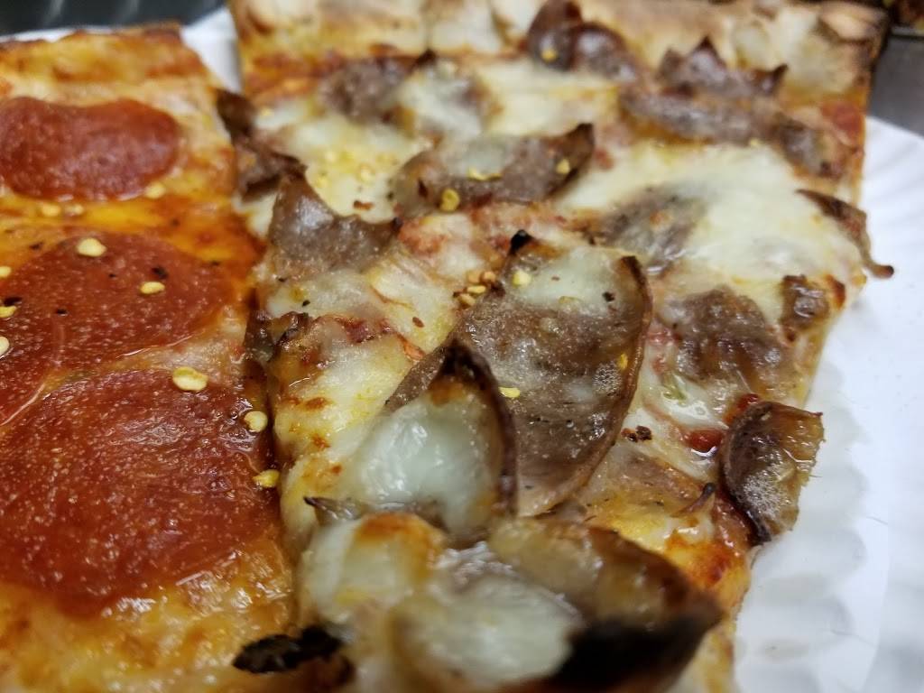 Joey Pepperonis Pizza | restaurant | 493 2nd Ave, New York, NY 10016, USA | 2122135558 OR +1 212-213-5558