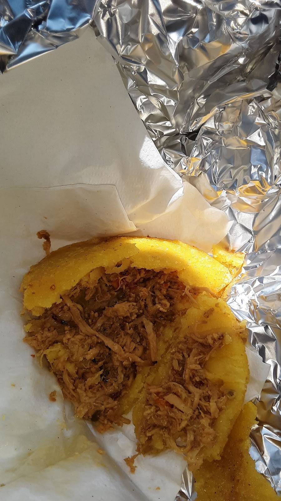 Js Empanadas | restaurant | 111 NJ-35, Cliffwood, NJ 07721, USA | 3475451928 OR +1 347-545-1928