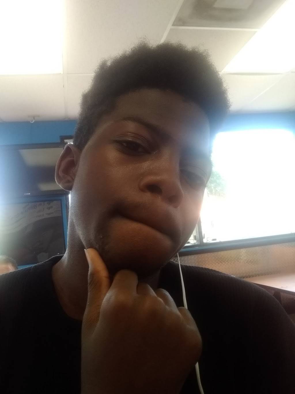 South Dade Snapper II Inc | restaurant | 6700 NW 7th Ave, Miami, FL 33150, USA | 3056937722 OR +1 305-693-7722