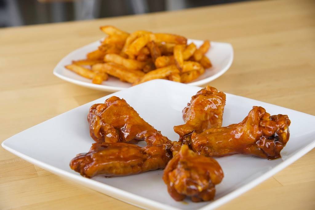 Candy Shack Daiquiris Cullen | restaurant | 8903 Cullen Blvd, Houston, TX 77051, USA | 3464062112 OR +1 346-406-2112