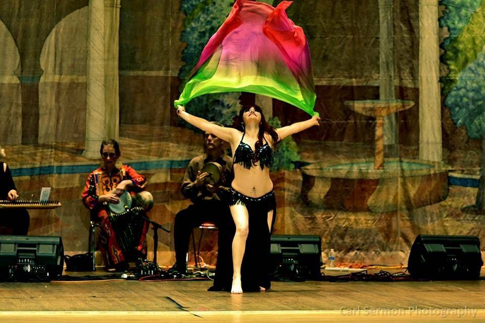 Edemia Dance Belly Dancer | restaurant | 4000 Innovator Dr, Sacramento, CA 95834, USA | 9169924107 OR +1 916-992-4107