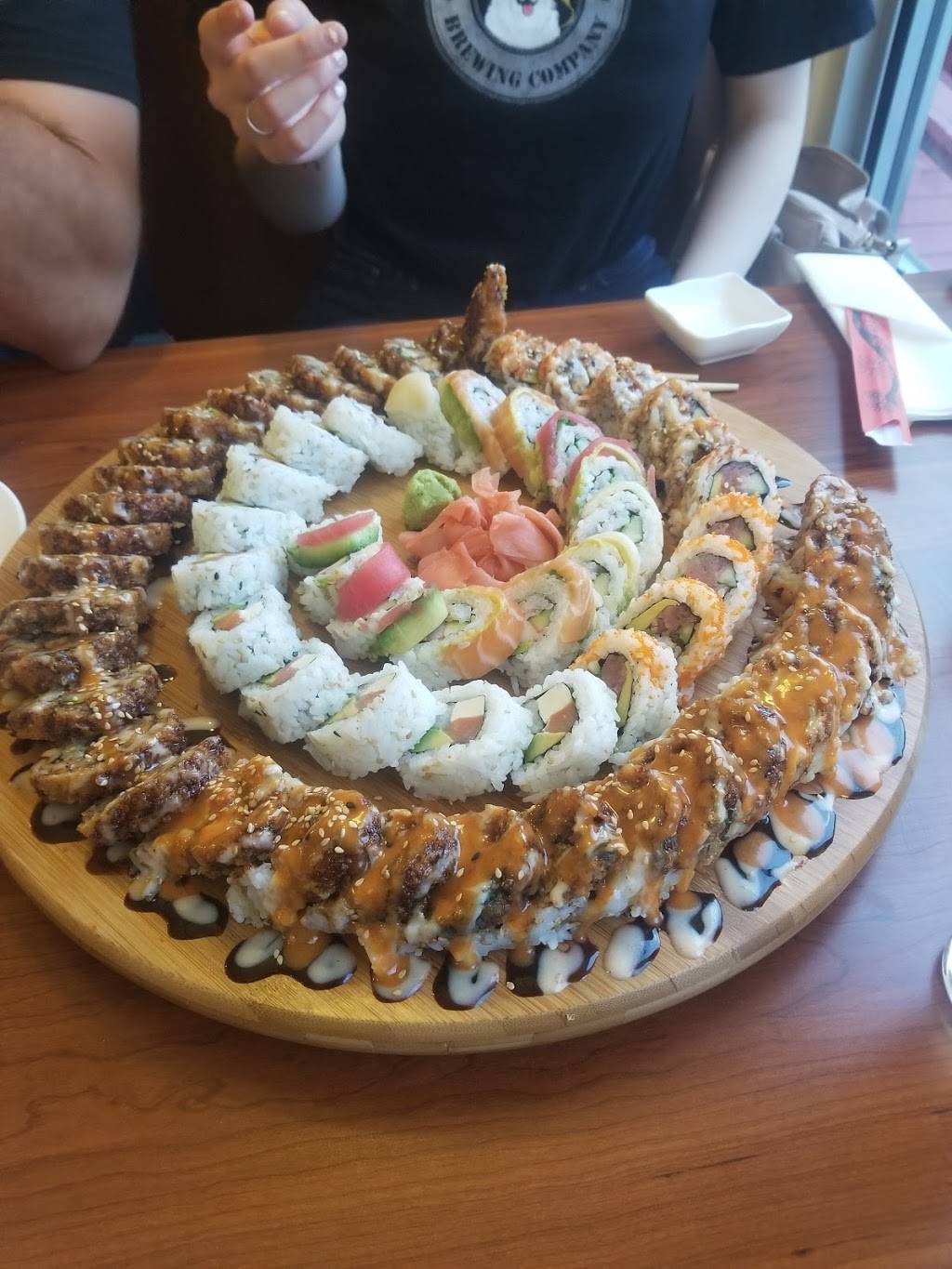 Bua | restaurant | 703 Sabattus St, Lewiston, ME 04240, USA | 2073764810 OR +1 207-376-4810