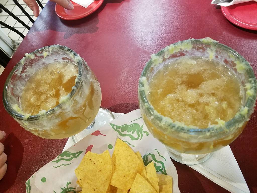 Chelinos Mexican Restaurant | restaurant | 427 SW Grand Blvd, Oklahoma City, OK 73109, USA | 4056361110 OR +1 405-636-1110