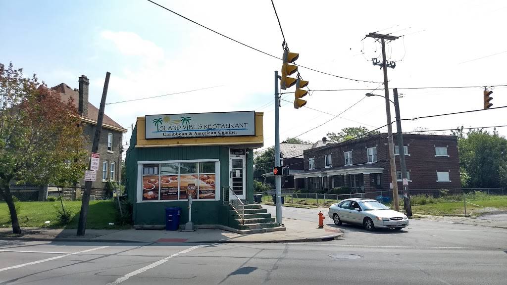 Island Vibes Restaurant | restaurant | 1558 Cleveland Ave, Columbus, OH 43211, USA | 6144054821 OR +1 614-405-4821