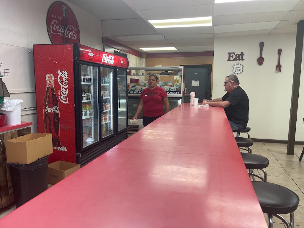 Epicentro Cafe 24 Horas | restaurant | 4197 E 4th Ave, Hialeah, FL 33013, USA | 3056814449 OR +1 305-681-4449