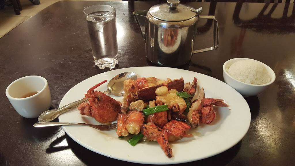 Chang Wang House | restaurant | 6649 Castor Ave, Philadelphia, PA 19149, USA | 2157252229 OR +1 215-725-2229