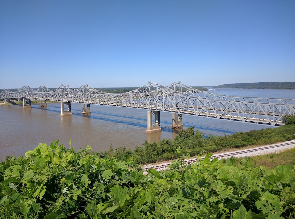 The Pilot House | restaurant | 130 John R Junkin Dr, Natchez, MS 39120, USA | 6016538888 OR +1 601-653-8888