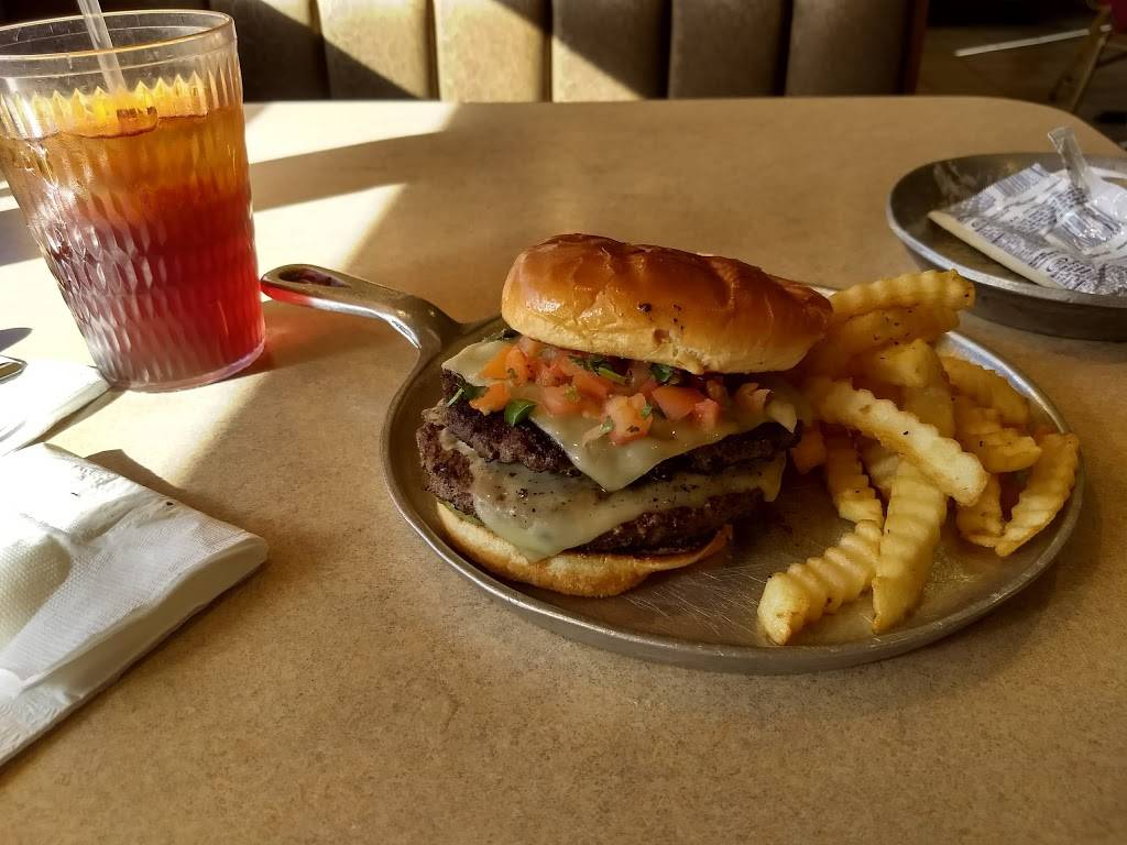 Iron Skillet Restaurant | restaurant | 4325 E Guasti Rd, Ontario, CA 91761, USA | 9093907800 OR +1 909-390-7800