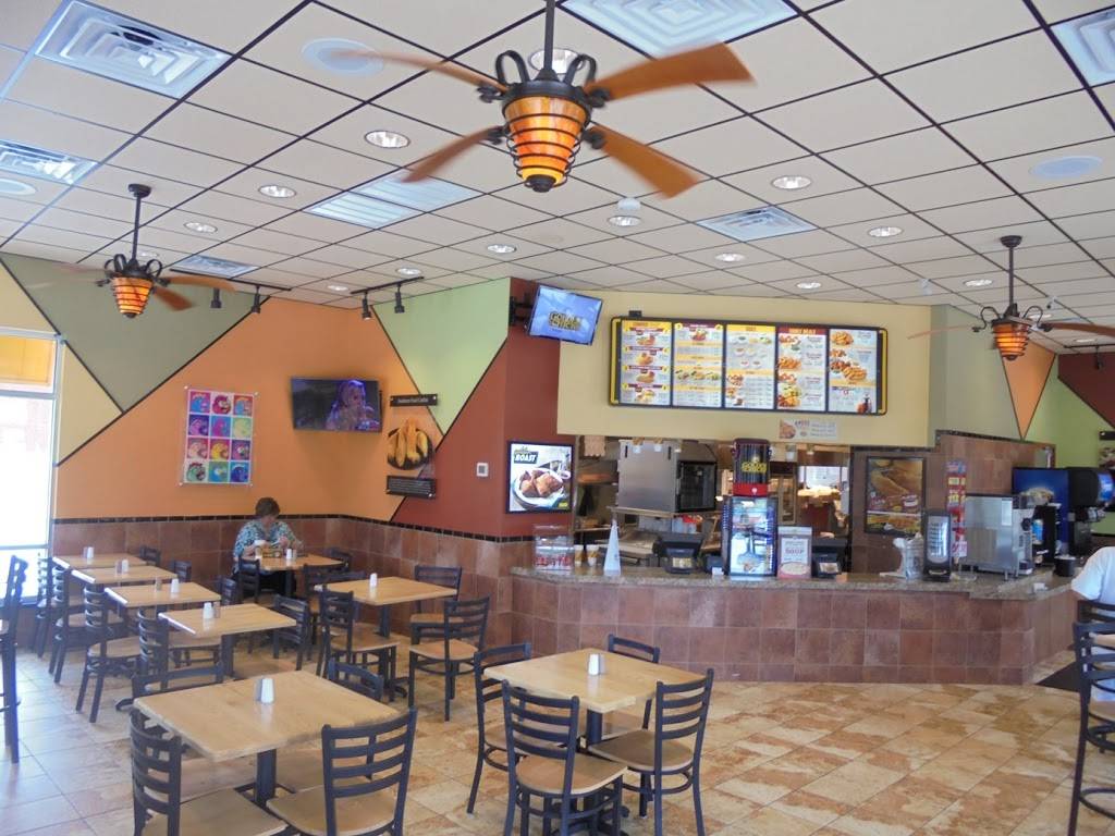 Golden Chick | meal takeaway | 16740 Hillcrest Rd, Dallas, TX 75248, USA | 9728072945 OR +1 972-807-2945