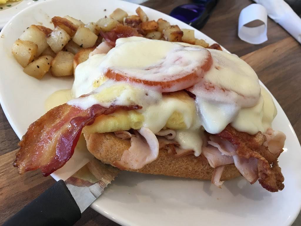 Black Honey Hashery | restaurant | 1104 Honey Ct, De Pere, WI 54115, USA | 9206324746 OR +1 920-632-4746