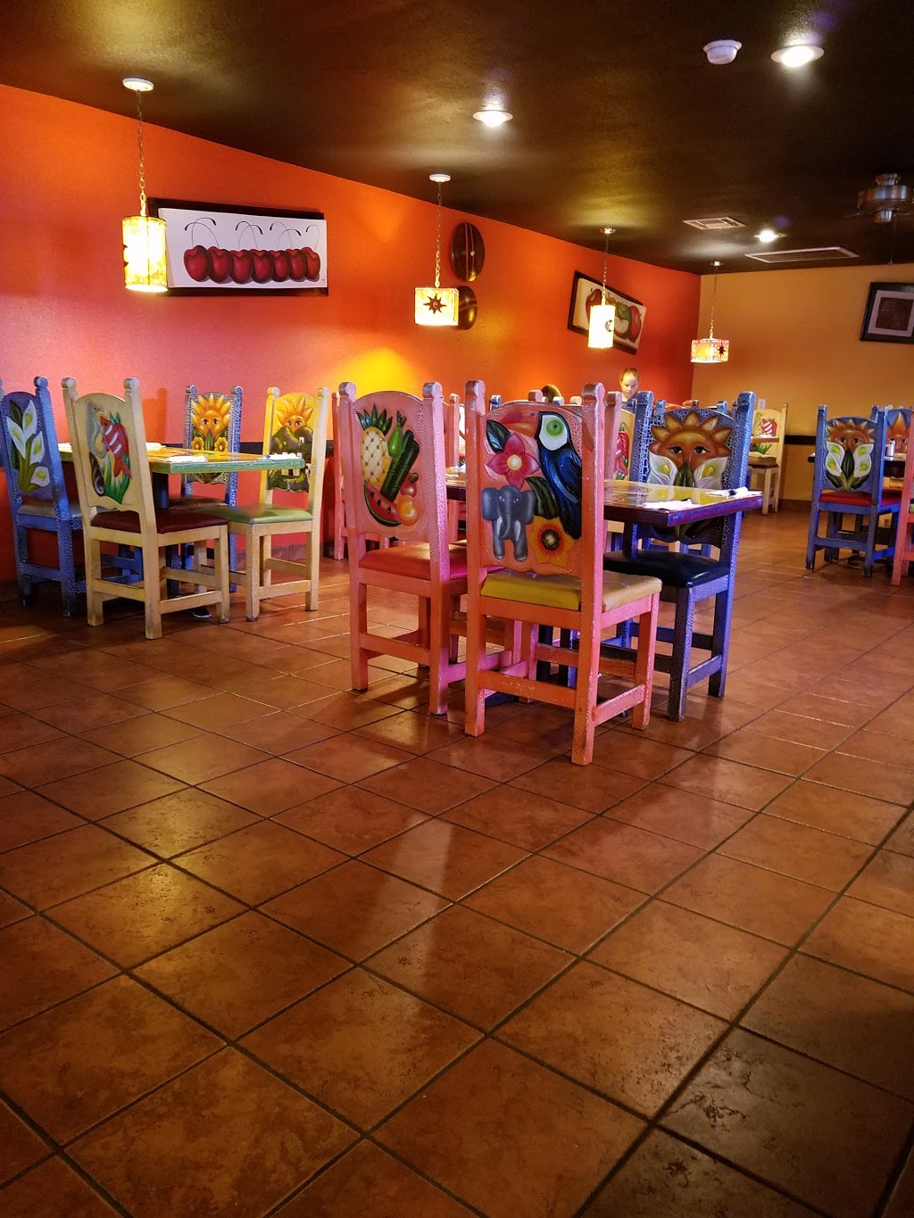El Parian | restaurant | 711 E Main St, Clarksville, AR 72830, USA | 4797050115 OR +1 479-705-0115