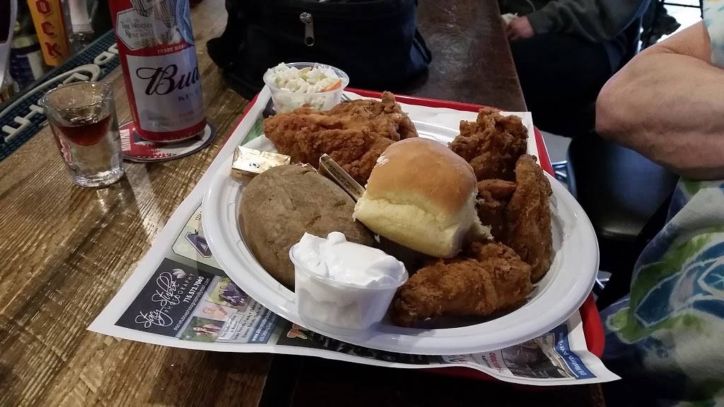 Hammer Down Bar | restaurant | 216050 Co Rd B, Mosinee, WI 54455, USA | 7156932335 OR +1 715-693-2335