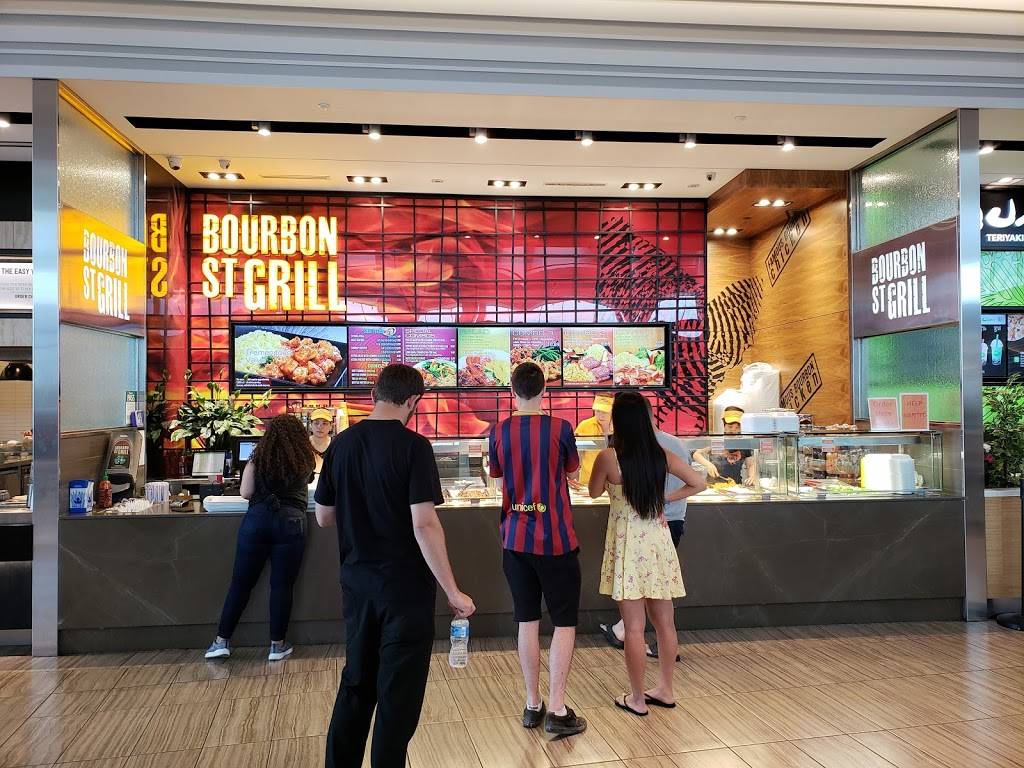 Bourbon St.Grill | restaurant | 1840 The Queensway, Toronto, ON M9C 1B8, Canada | 4166218988 OR +1 416-621-8988