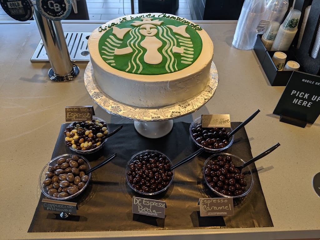 Starbucks | cafe | 11661 E Kellogg Ave, Wichita, KS 67207, USA | 3166881298 OR +1 316-688-1298